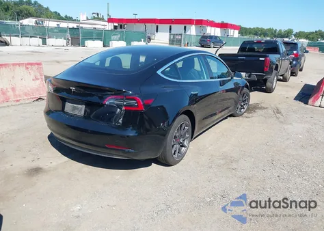 2020 Tesla Model 3 Standard Range Plus Rear-Wheel Drive/Standard Range Rear-Wheel Drive from USA, damaged, VIN 5YJ3E1EA0LF611268